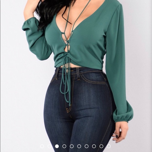 Sexy blouse - Picture 2 of 4